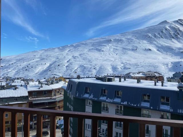 Apartamentos Grifovacances Nevada Pas De La Casa Dış mekan fotoğraf