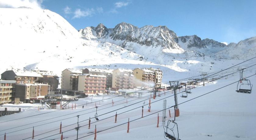 Apartamentos Grifovacances Nevada Pas De La Casa Oda fotoğraf